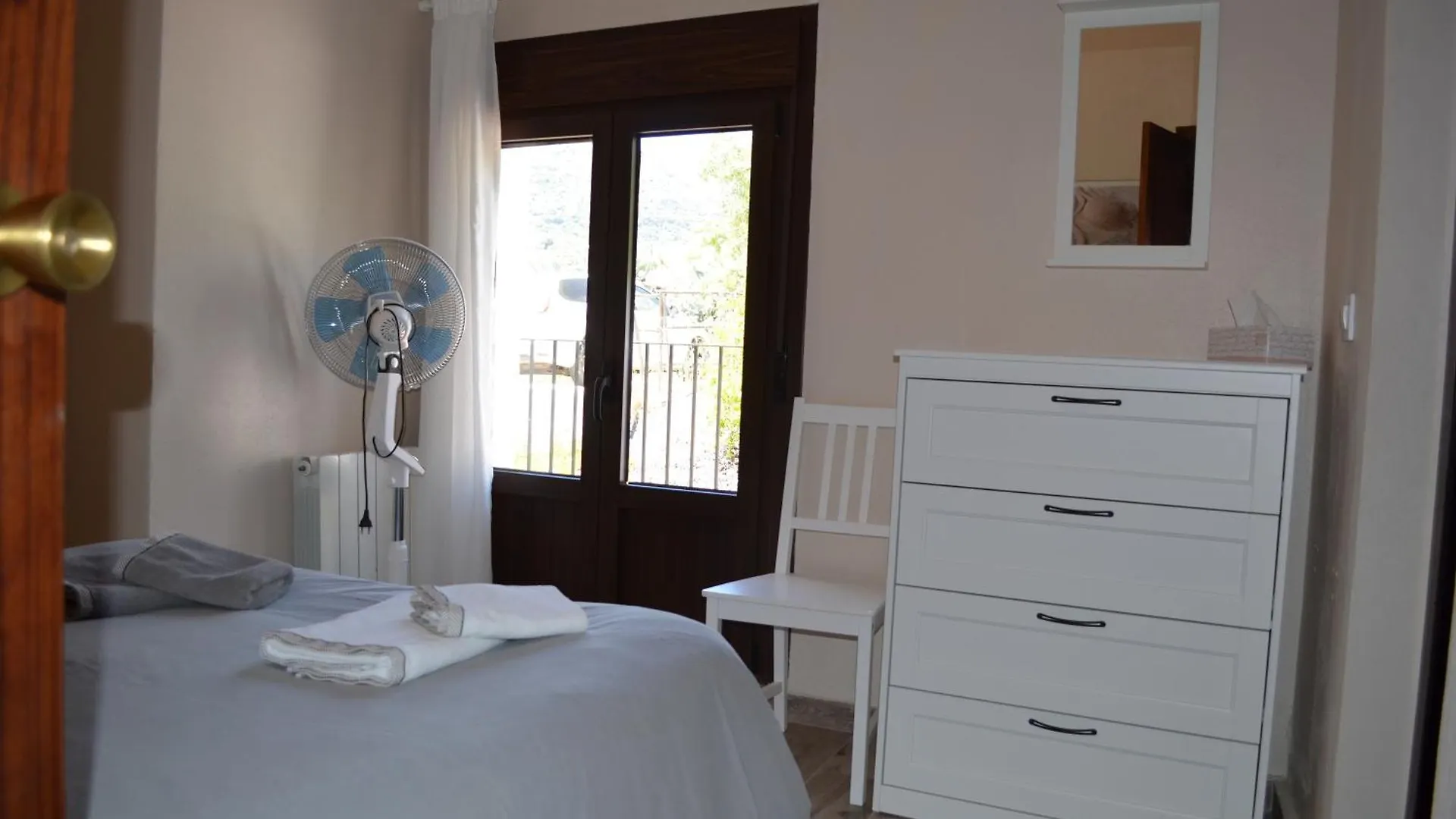 Cortijo Rosario Bed & Breakfast Algamitas